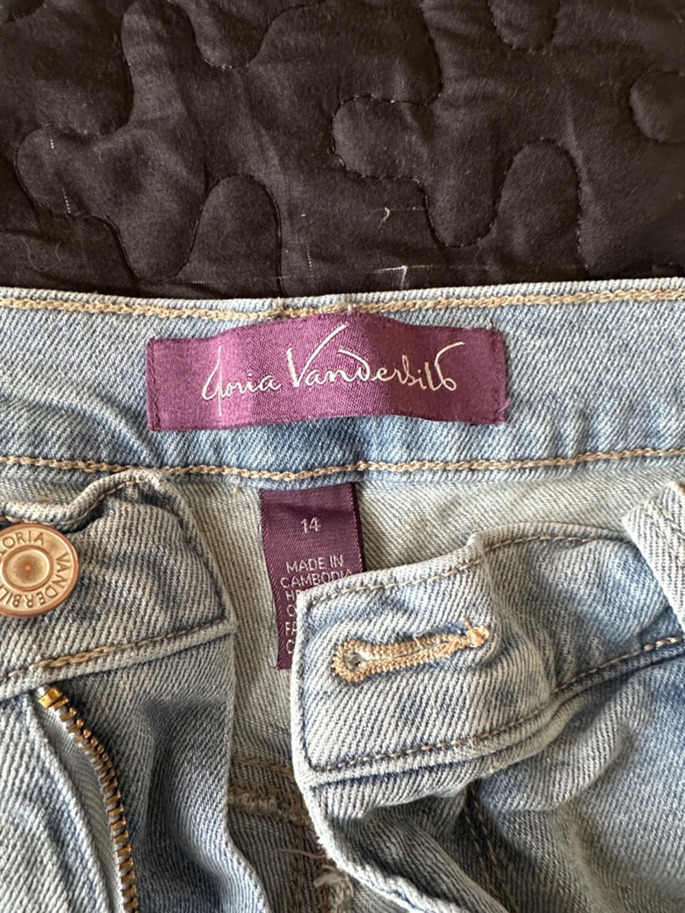 Gloria Vanderbilt Medium Light Blue High-Rise Jeans